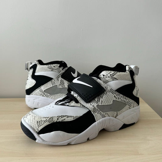 Nike Air Diamond Turf